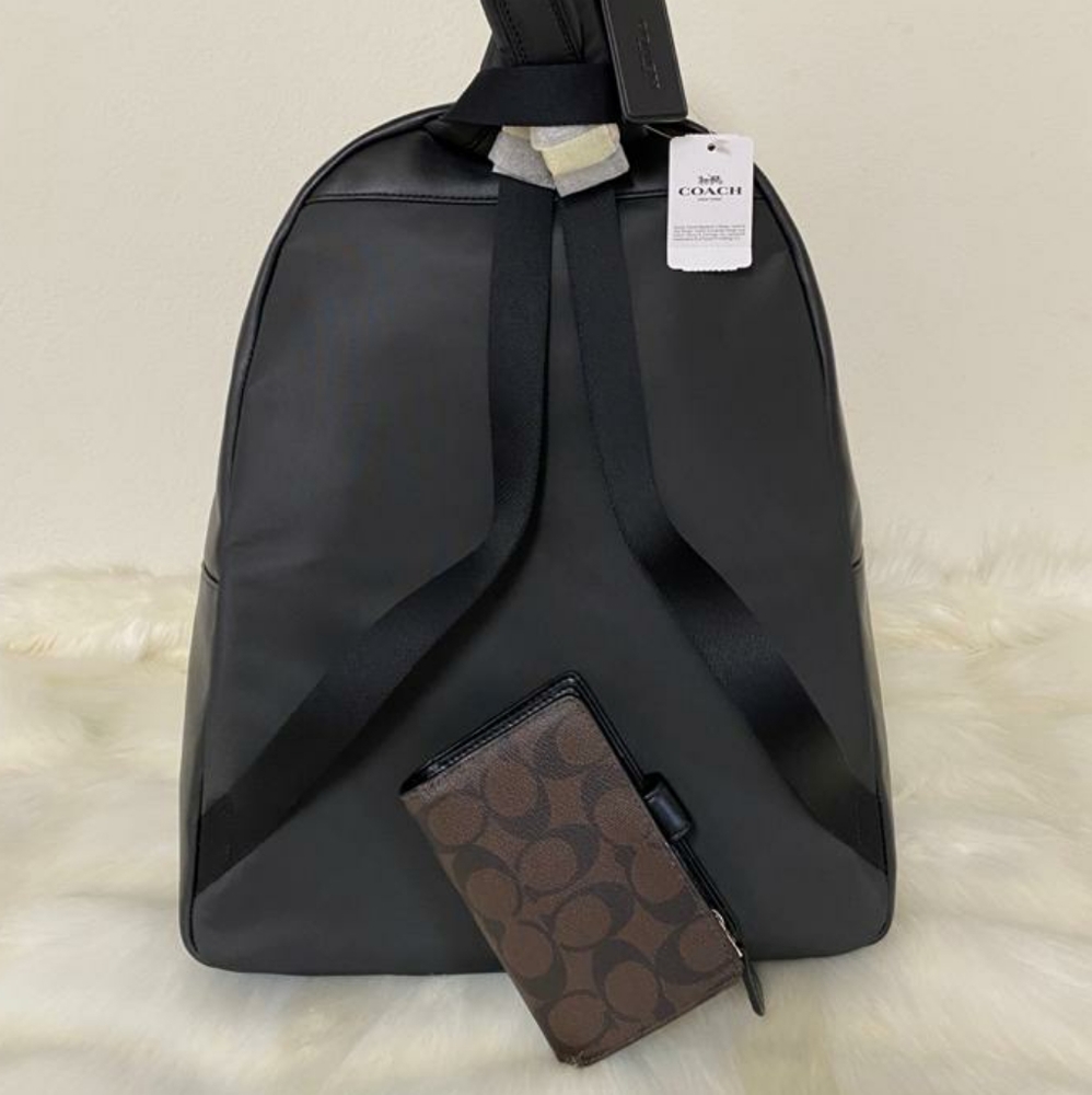 ⚜Coach Charlie Backpack
and Wallet Set - Picture 4 of 12